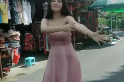 网红抽筋舞,火爆全网，挑战你的笑点与节奏感